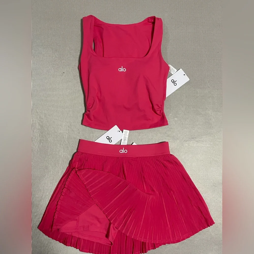ALO Yoga Hot Pink Scoop Crop Tank and Pleated Skirt Set